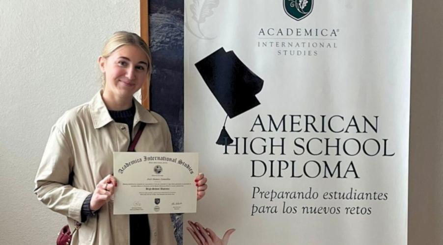 Irati Ramos Zamalloak bere American High School Diploma lortu du Dual Diploma programaren bidez